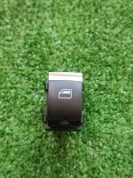 Audi / Q7 / Кнопка стеклоподъемника