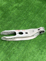 Audi / A6 / Рычаг подвески