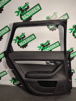 Audi / A6 / Дверь боковая