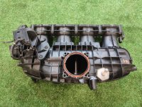 Audi / Q5 / Коллектор впускной