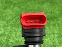 Audi / Q7 / Катушка зажигания