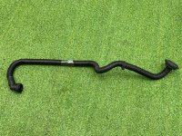 Audi / A6 / Газоотвод акб