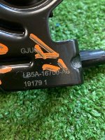 Ford / EXPLORER / Замок капота