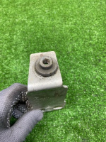 Audi / Q8 / Кронштейн усилителя