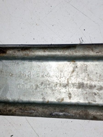 Mercedes-Benz / GLC 250d 4-matic / Распорка кузова