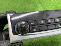 BMW / 7-Series / Блок климата