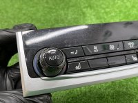 BMW / 7-Series / Блок климата