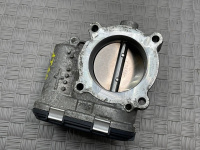 Audi / A4 / Дроссельная заслонка