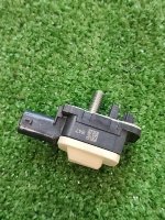 Volkswagen / Touareg / Датчик удара