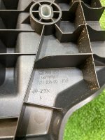 Volkswagen / Golf / Кронштейн багажного отделения