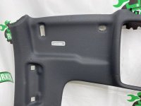 Audi / A4 / Обшивка потолка