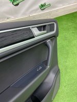 Volkswagen / Touareg / Обшивка двери Volkswagen / Touareg / Обшивка двери