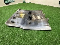 Land Rover / Range Rover / Молдинг крыла передний