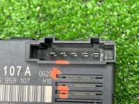 Volkswagen / Touareg / Блок управления крышкой багажника