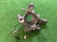 BMW / 7-Series / Кулак поворотный