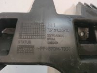 Volvo / S60 / Кронштейн бампера