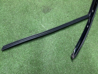 BMW / 1-Series / Уплотнитель стекла двери