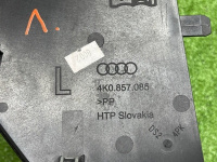 Audi / A6 / Накладка на торпедо