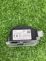 Audi / A6 / Проекция в двери с логотипом