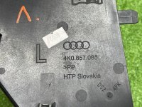 Audi / A6 / Накладка на торпедо