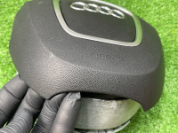 Audi / Q7 / Подушка безопасности в руль