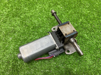 Volkswagen / Touareg / Моторчик регулировки сиденья