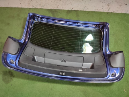Audi / Q7 / Крышка багажника