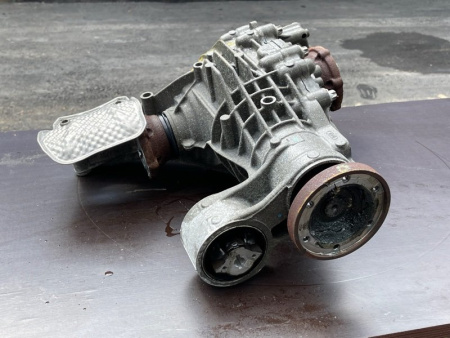 Audi / A4 / Редуктор