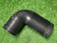 BMW / ALPINA B10 / Патрубок охлаждения