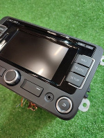 Volkswagen / Tiguan / Магнитола