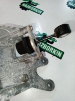 Volkswagen / Touareg / Кронштейн двигателя Volkswagen / Touareg / Кронштейн двигателя
