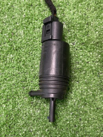 BMW / ALPINA B10 / Насос омывателя