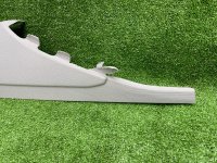 Audi / A6 / Накладка стойки