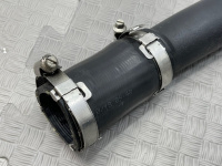 Audi / Q8 / Патрубок интеркулера