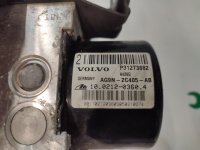 Volvo / S60 / Блок ABS