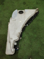 Audi / A6 / Бачок омывателя