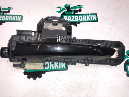 Mercedes-Benz / E-Class / Ручка двери внешняя