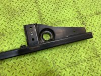 Ford / EXPLORER / Кронштейн радиатора