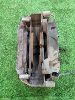 Audi / A5 / Суппорт тормозной