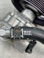 Volkswagen / Touareg / Насос гидроусилителя руля