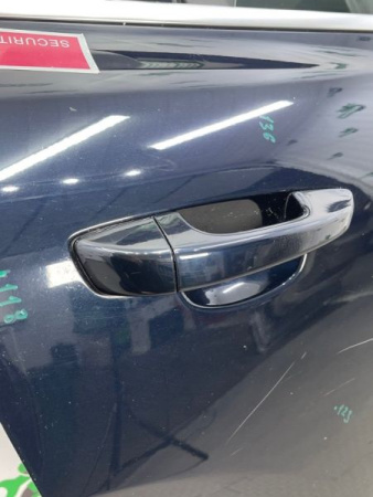 Porsche / Cayenne / Дверь боковая