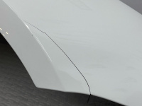 BMW / M6 / Крыло