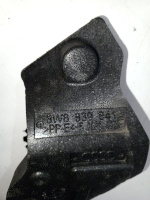 Audi / A5 / Кронштейн