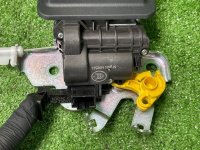 Audi / A7 / Замок багажника