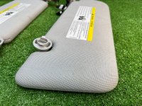 Audi / Q8 / Козырек солнцезащитный