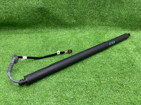 Audi / A7 / привод крышки багажника