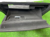 Audi / A5 / Бардачок