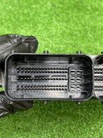 Audi / A4 / Блок управления двигателем