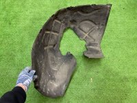 Volkswagen / Touareg / Подкрылок Volkswagen / Touareg / Подкрылок