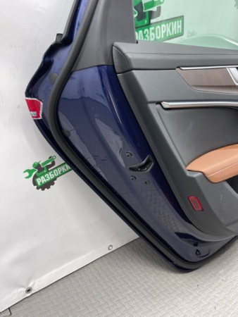 Audi / A6 / Дверь боковая